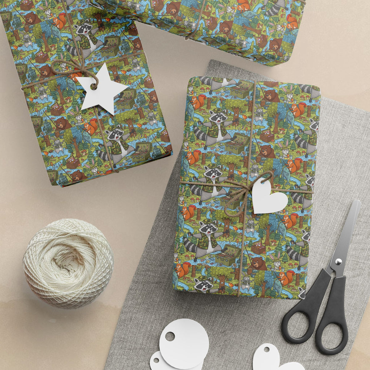 Woodland Animals pattern Wrapping Paper | Raccoon Fox Deer nature print